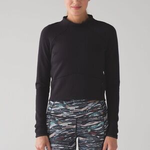 Lululemon Hill And Valley Mock Neck in Black size 8